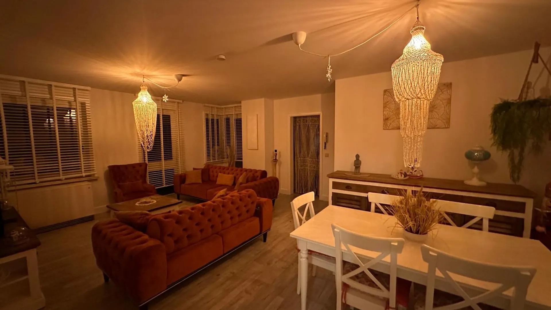 TOP appartement met garage Au Franelle Oostende 0*,  België